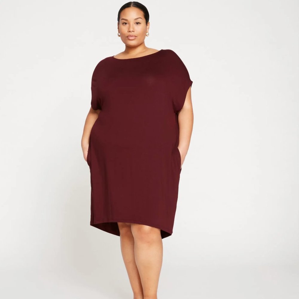 Universal Standard Helen Liquid Jersey Shift Dress Black Cherry Size L (22-24)
